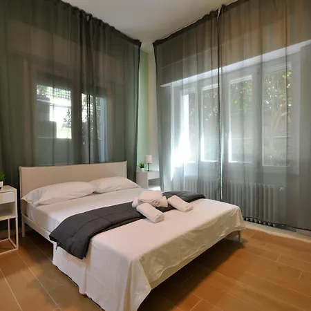 I-host Luxury - Appartement Como